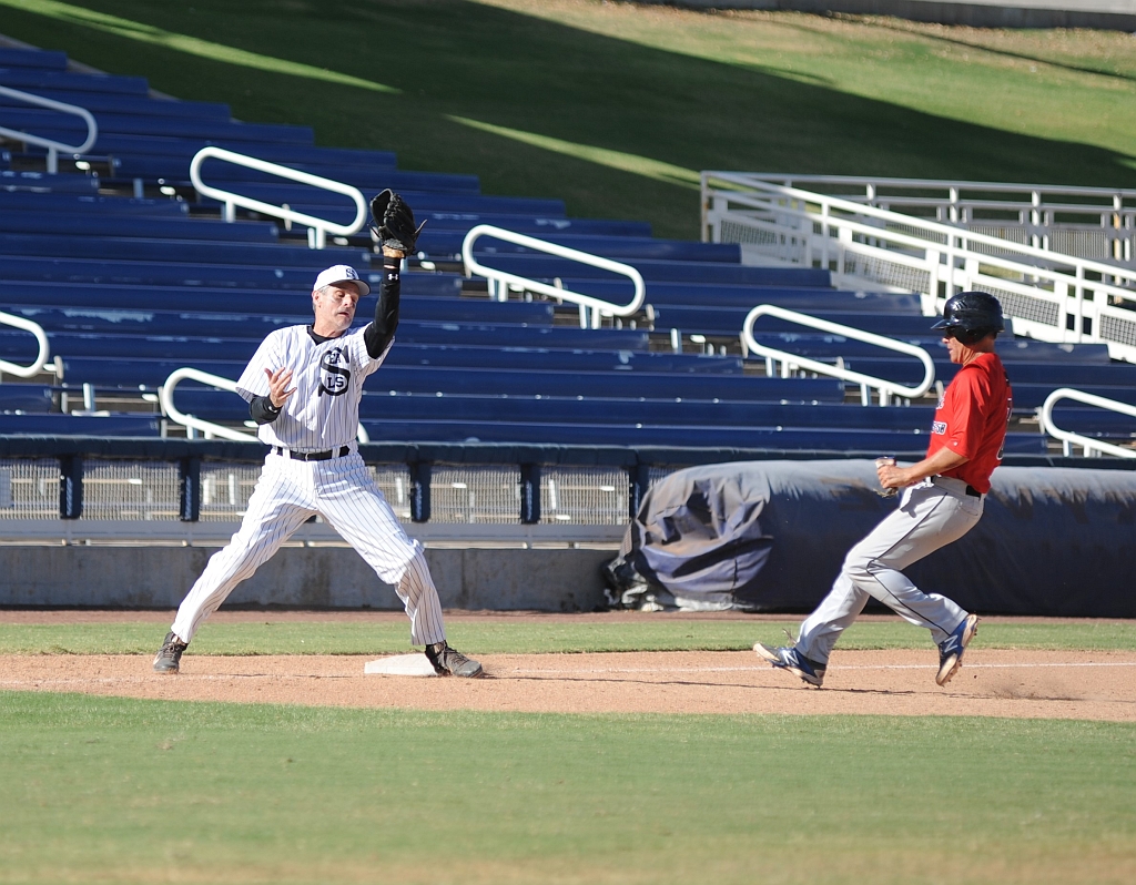 Seals_World_Series_2016 (1250).JPG - (c)2010 DeVetter